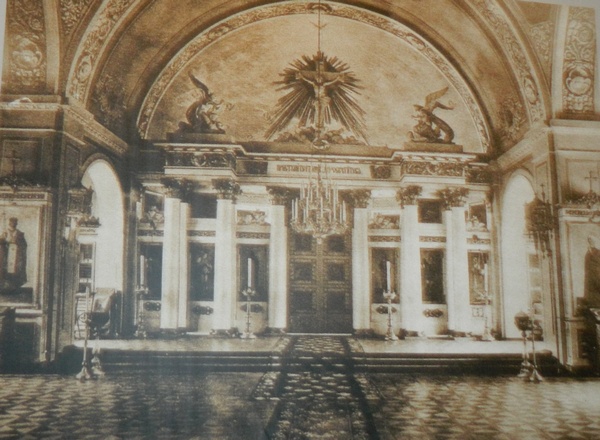 Так выглядел Татианинский храм во времена Гоголя, фото из экспозиции ГБУК «Дом Гоголя»  