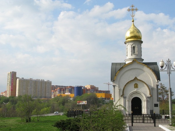 Церковь в Братцево кладбище