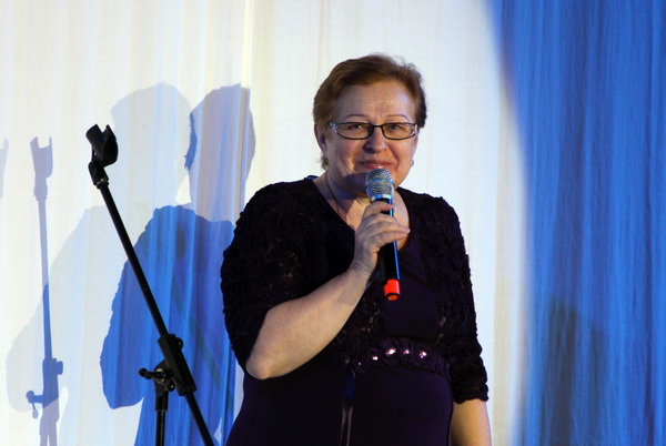 Татьяна Сергеевна Корабельникова на сцене Зала Церковных соборов 